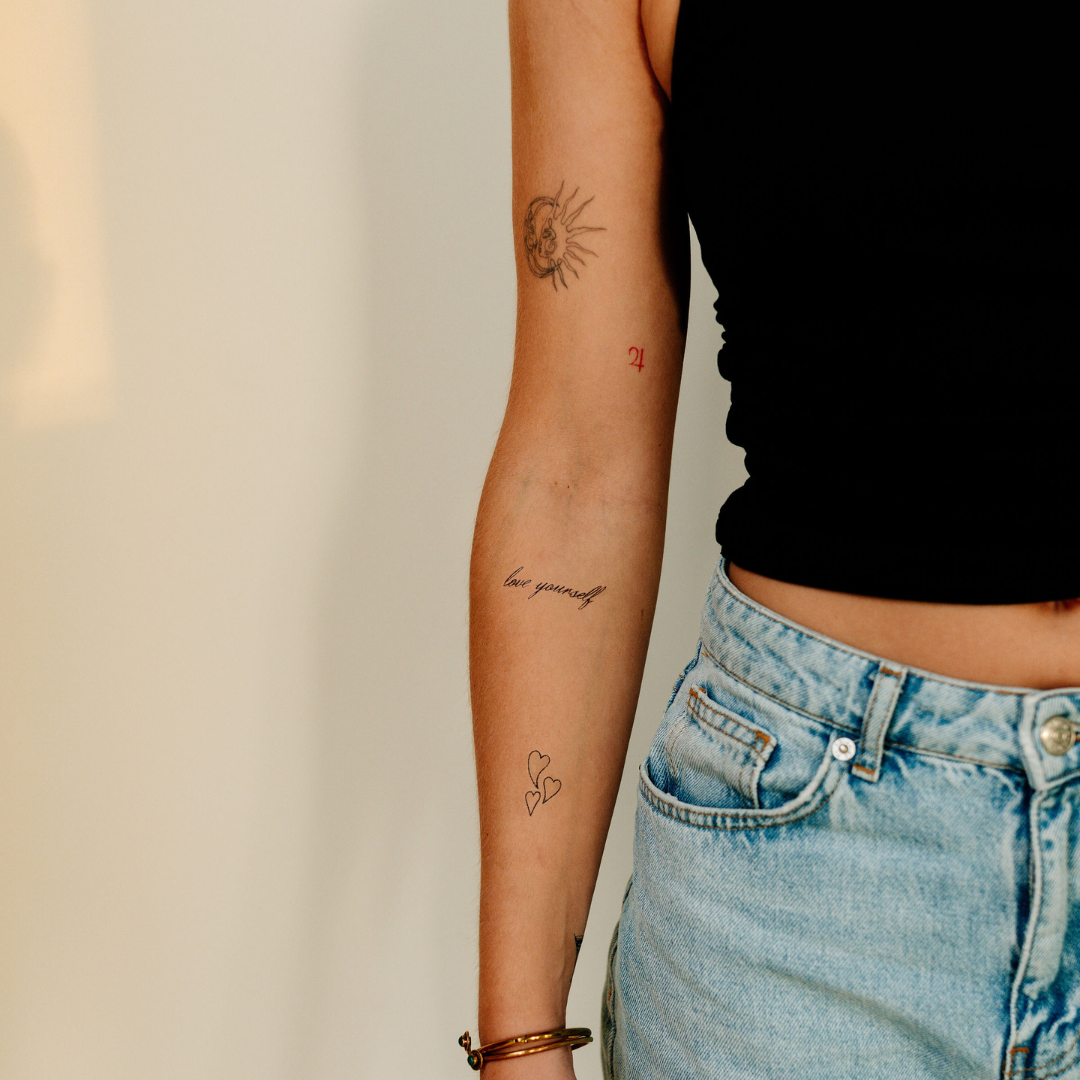 Tatuagens de amor-próprio: 10 ideias de tatuagens de amor-próprio como lembrete diário