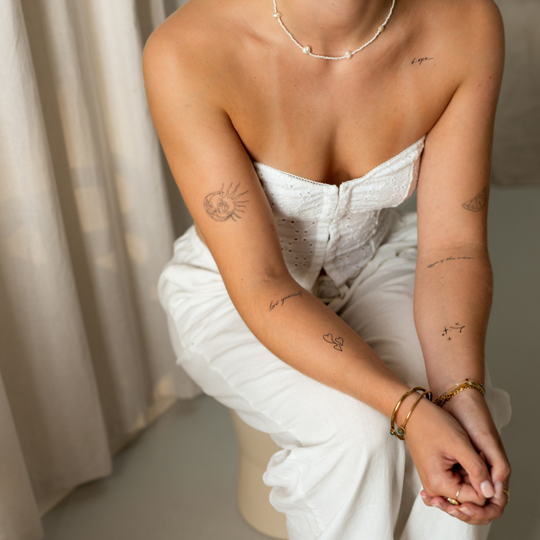 Tatuagem temporária para o pé: 10 designs incríveis para este verão