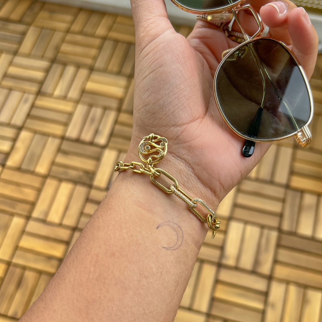 Lua de tatuagem temporária