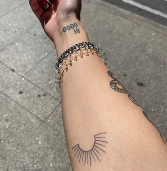 Sol de tatuagem temporária