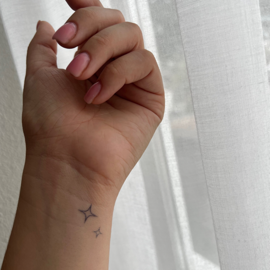 Brilho de tatuagem temporária