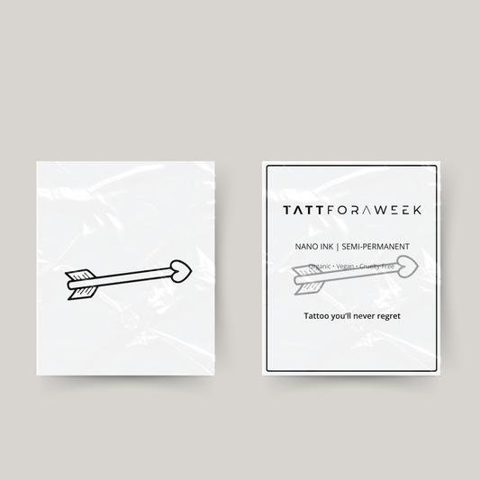 Tatuagem temporária seta amor