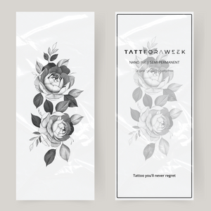 Grande tatuagem falsa de rosas florescendo